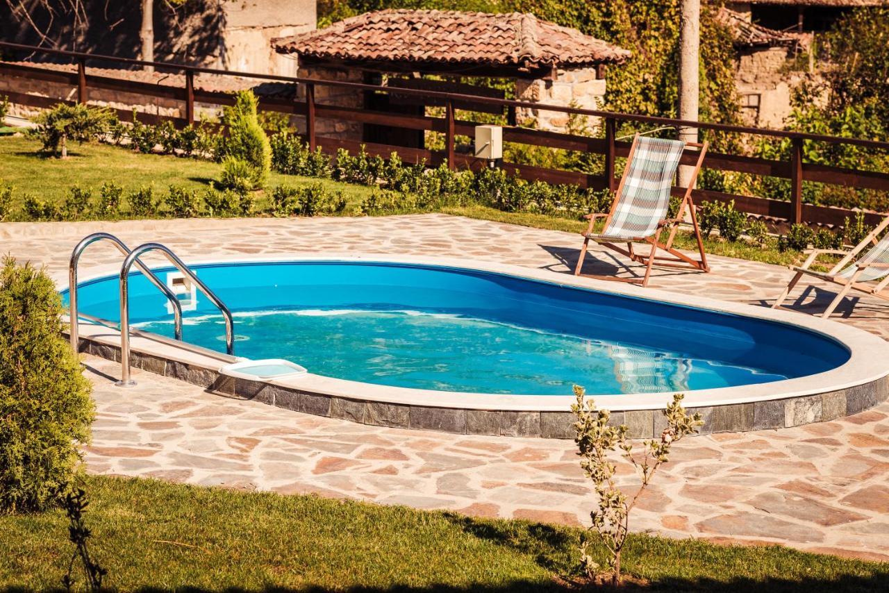 Guest House Hristova Kashta - Христова Къща Cherni Vrukh ภายนอก รูปภาพ